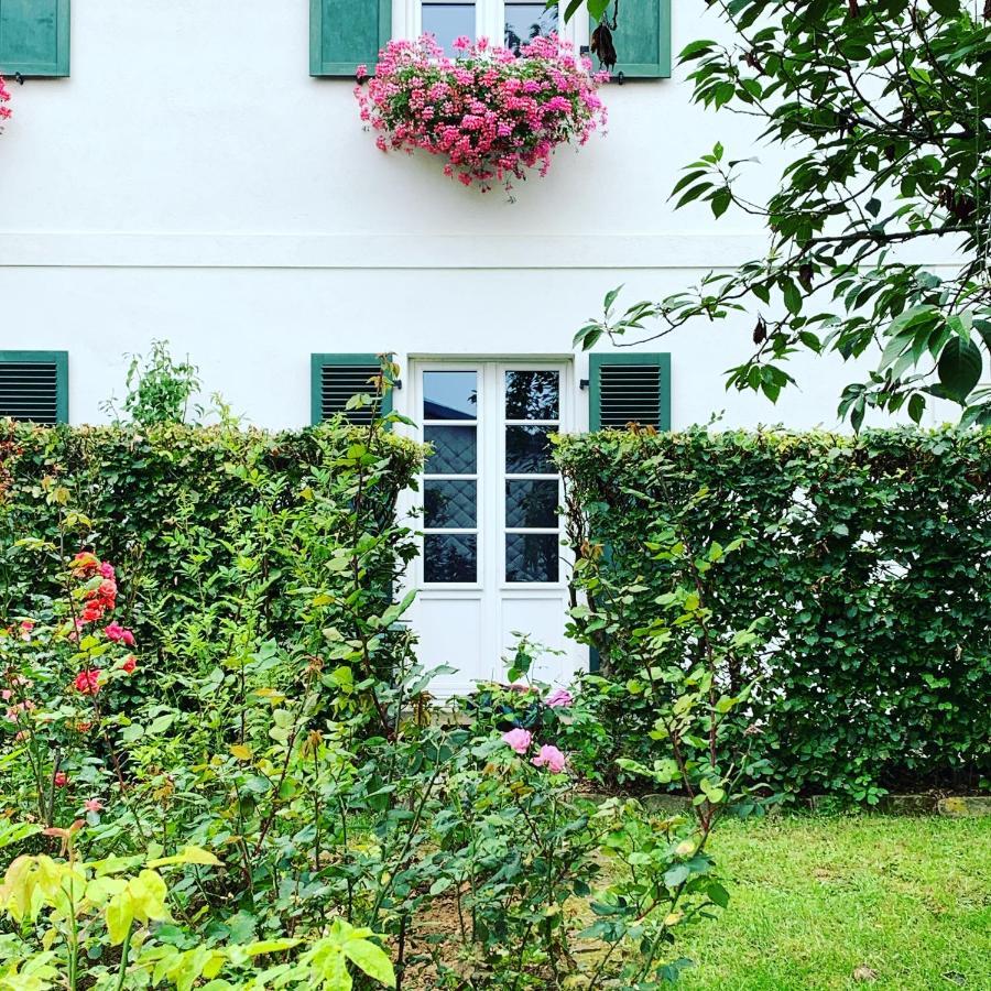 Hotel Isabelle'S Rosegarden à Beckerich Extérieur photo